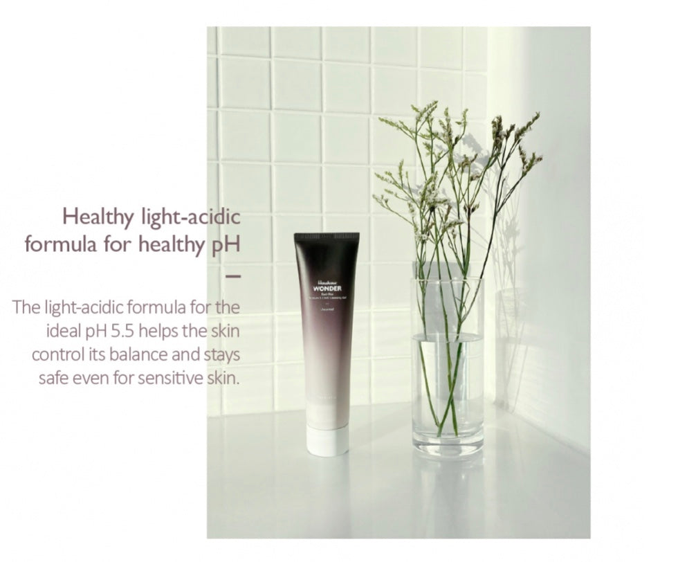 Haruharu Wonder Black Rice Moisture 5.5 Soft Cleansing Gel