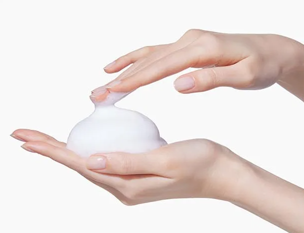 Aestura Atobarrier 365 Bubble Cleanser